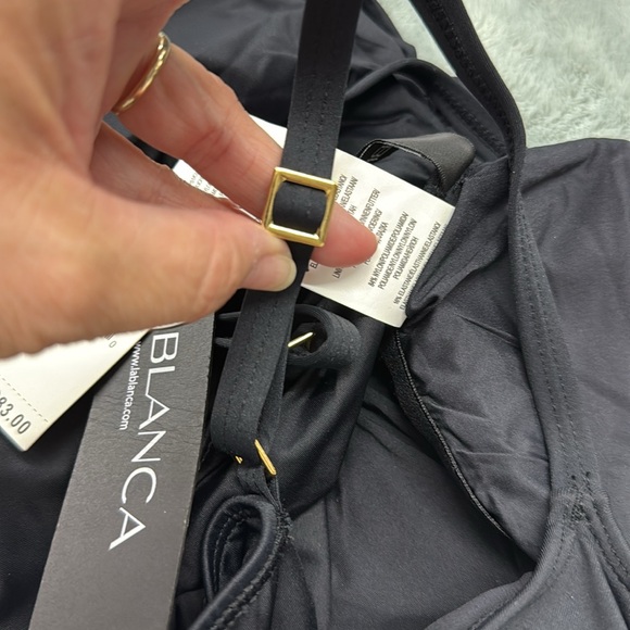 NWT • La Blanca • One Piece Swimsuit Island Goddess Shirred Side Suit • Size 8 • - Picture 9 of 10